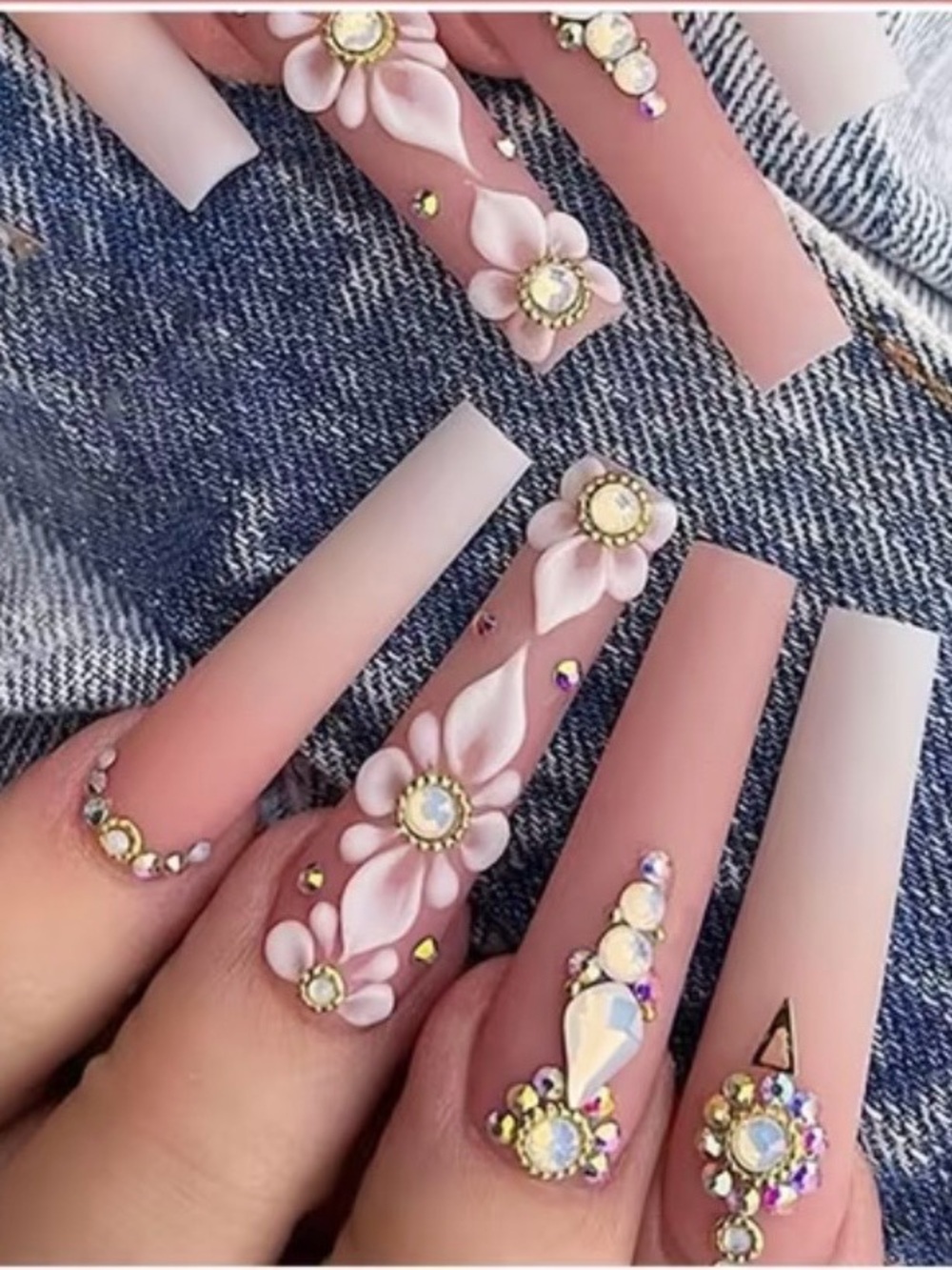 3D Floral Pink Ombre Press-On Nails with Rhinestone Accents